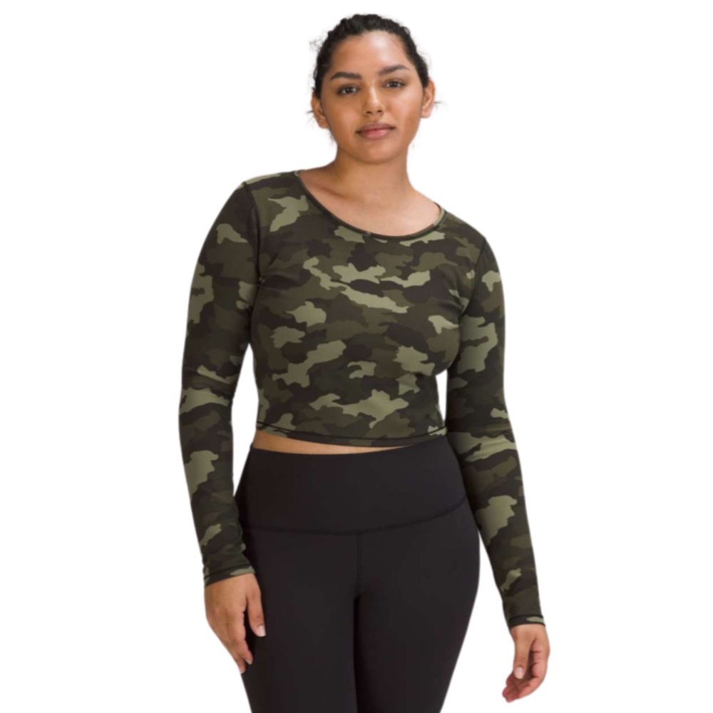 Lululemon - Wunder Train Cropped Long Sleeve Shirt
Heritage 365 Camo- Size 4💚